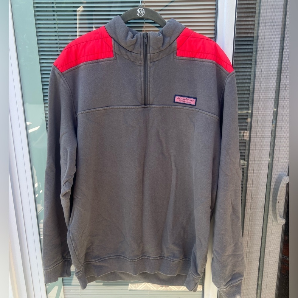 Vineyard Vines Shep & Ian Martha’s Vineyard 1/4 ZIP Sweater Shoulder Patch
